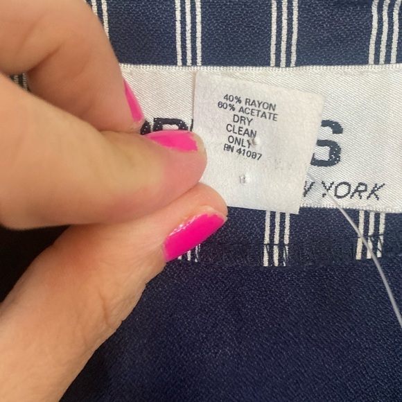 Briggs New York size large button down vest/tunic side slit - Picture 1 of 7